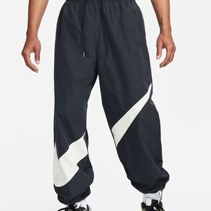 Nike Swoosh Men's Woven Pants